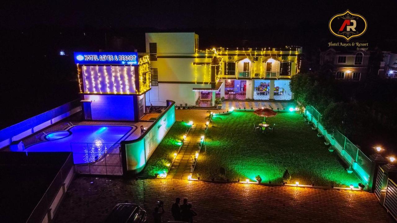 Hotel Aayes And Resort Shanti Niketan Ngoại thất bức ảnh