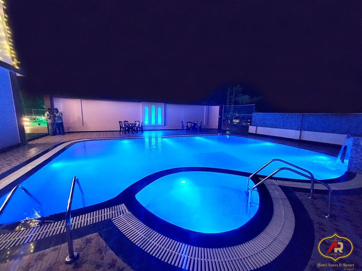 Hotel Aayes And Resort Shanti Niketan Ngoại thất bức ảnh